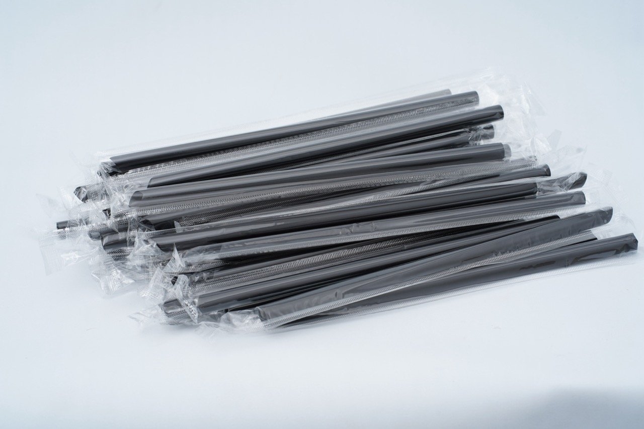 DSC02262 Large مصاص عصير مغلف 10 ملي اسود - الصورة 1